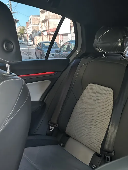 Volkswagen Golf 8 2025 R- Line 