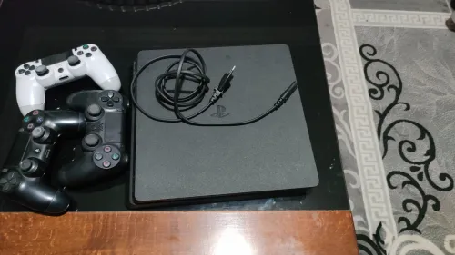 Ps 4