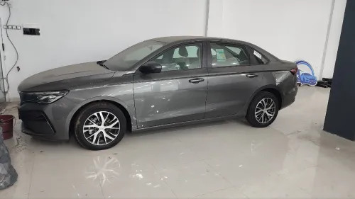 Geely Emgrand 2025 