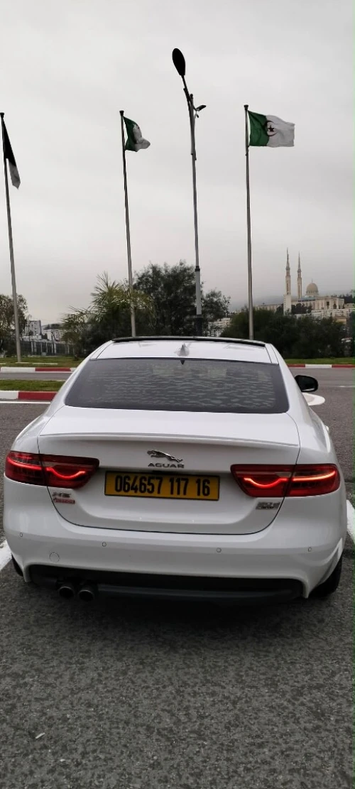 Jaguar Xe R sport 2017 R sport
