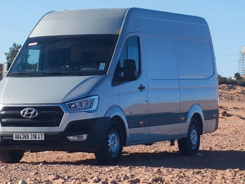 Hyundai H350 