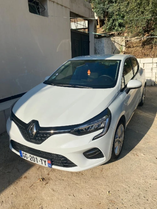 Renault Clio5 1.6 140 ch 2022 Bisnesse