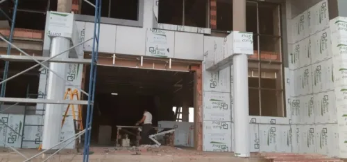 Mûr rideau alucobond