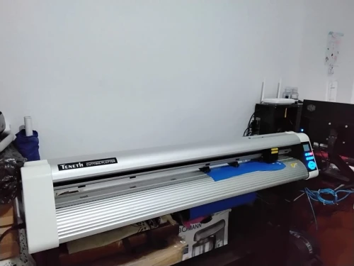 Plotteur de découpe Teneth T48L 1300mm + Repérage optique