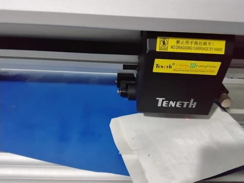 Plotteur de découpe Teneth T48L 1300mm + Repérage optique