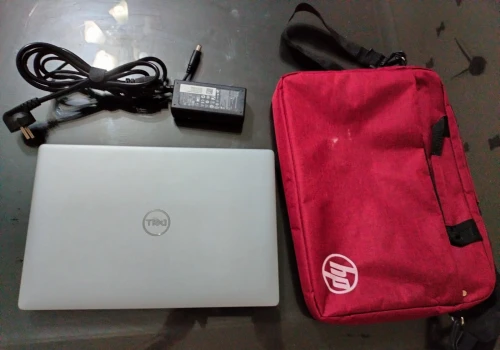 Pc portable Dell latitude 5411