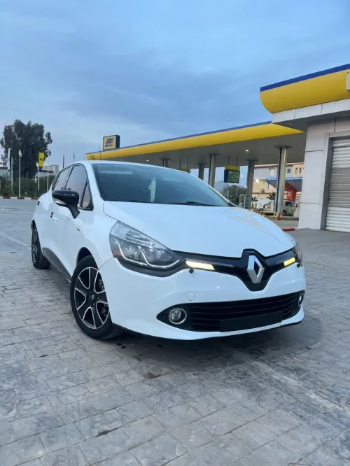 Renault Clio 4 2015 Limited 2