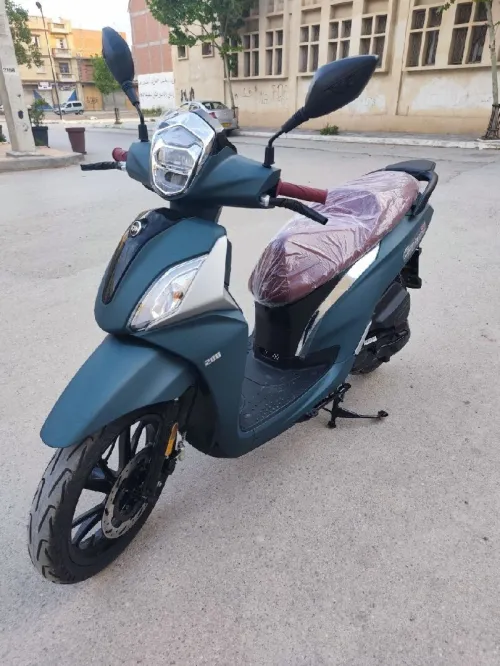 Sym St200 