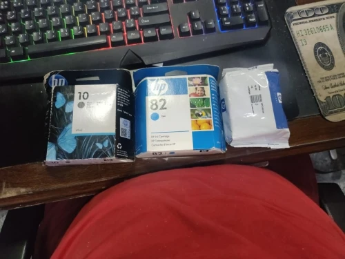 cartouche hp 500 black 10 yellow 82 cyan 82