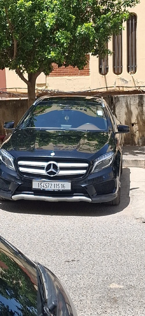 Mercedes GLA 2015 GLA