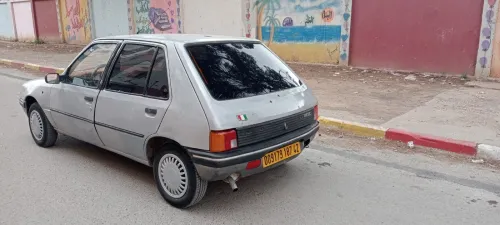 Peugeot 205 1987 Junior