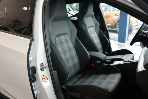 Volkswagen Golf 8 2022 GTD