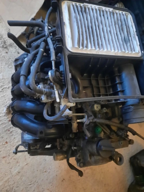 Moteur boit auto daihatsu sirion 