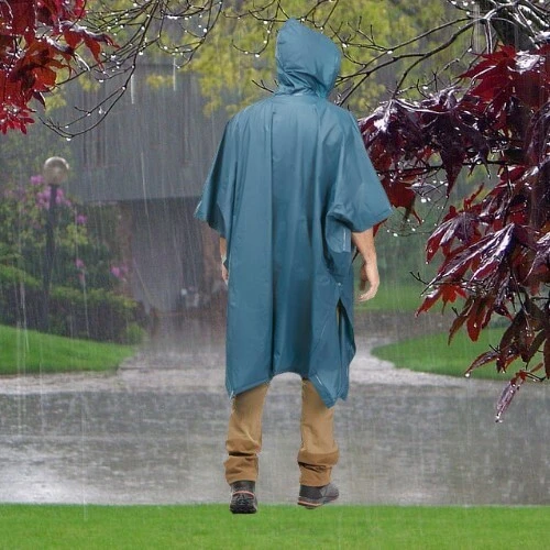 Poncho de pluie de randonnée - FORCLAZ MT 50 - 10L - GRIS - Decathlon 