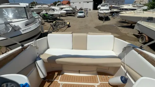 Bateau de plaisance QUICK SILVER 610 Cruiser