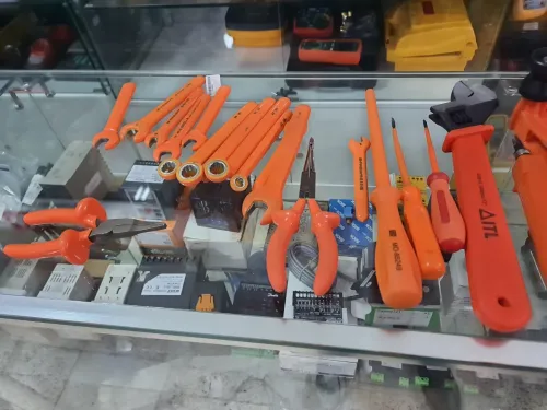 PINCE A DEGAINER 1000V