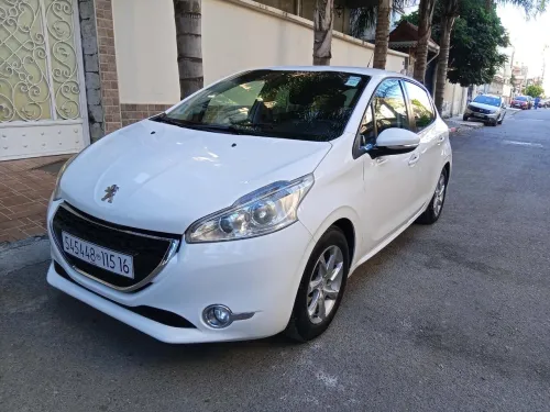 Peugeot 208 2015 Active