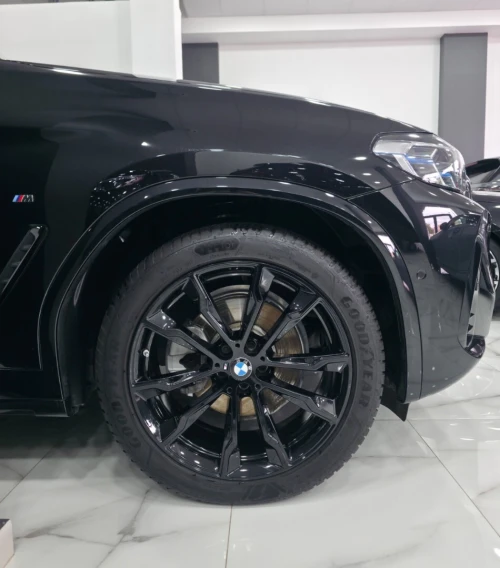 BMW X4 x-drive 2026 Black Edition