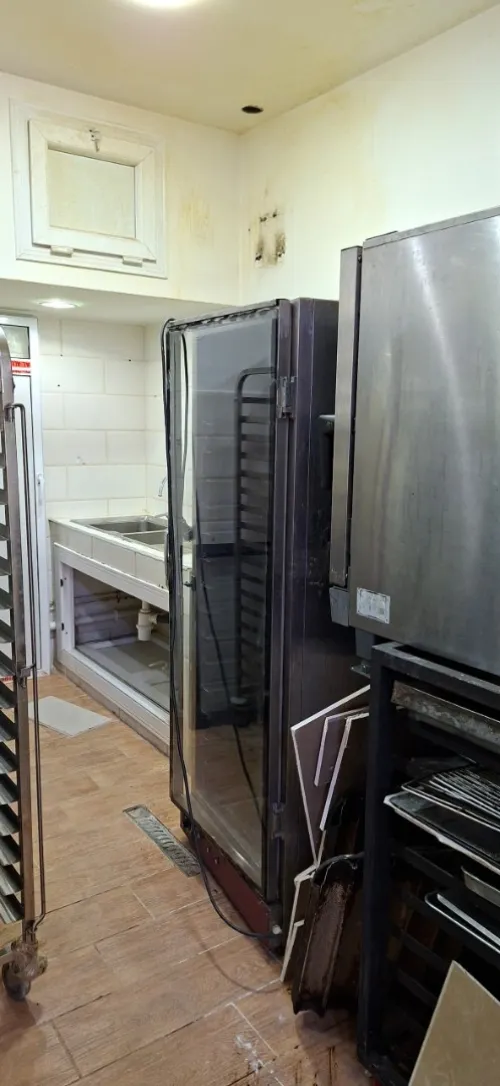 VEND MATERIEL VIENNOISERIE PATISSERIE