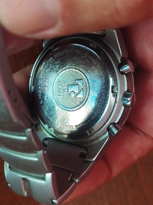 Montre analogique Time Force très élégant 