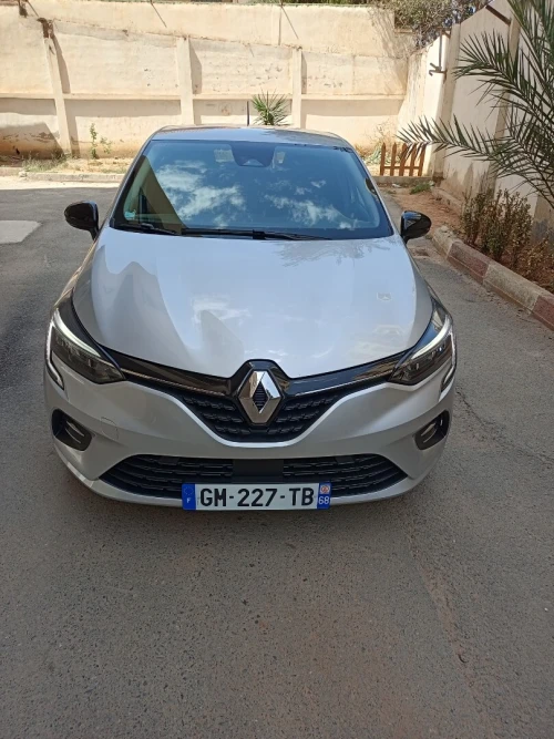 Renault Clio 5  2023 Evolution