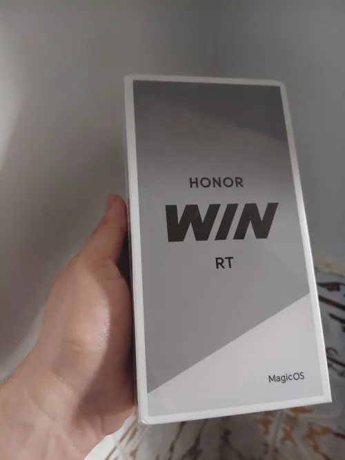 Honor Win RT 12/256 GB