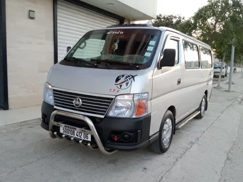Nissan Urvan 2012