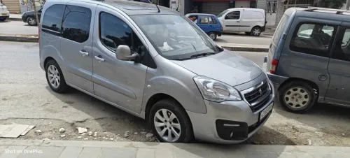 Peugeot Partner 2019 Tepee Allure 