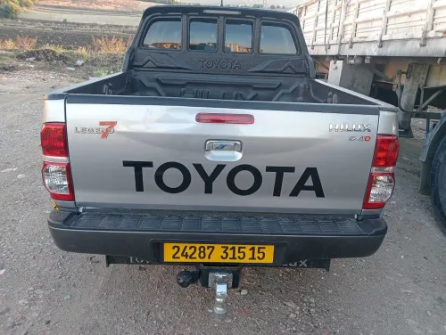 Toyota Hilux 2015 LEGEND DC 4x2