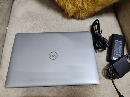 Dell Latitude 5350 intel ultra 5 125U 16/512 neuf jamais utilisé