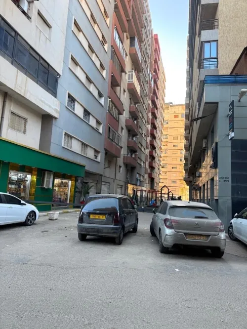 Location Appartement F4 Oran Bir el djir