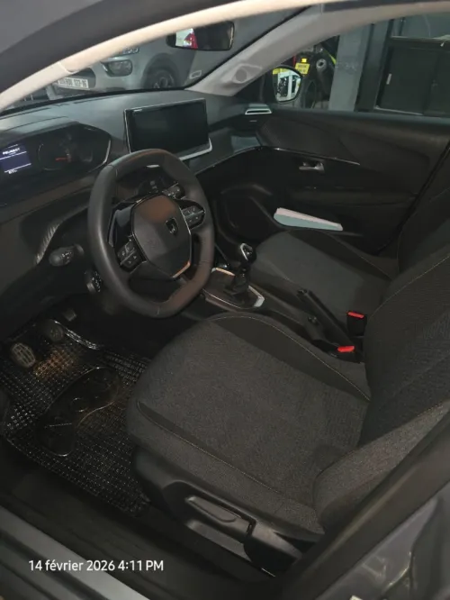 Peugeot 208 2025 style