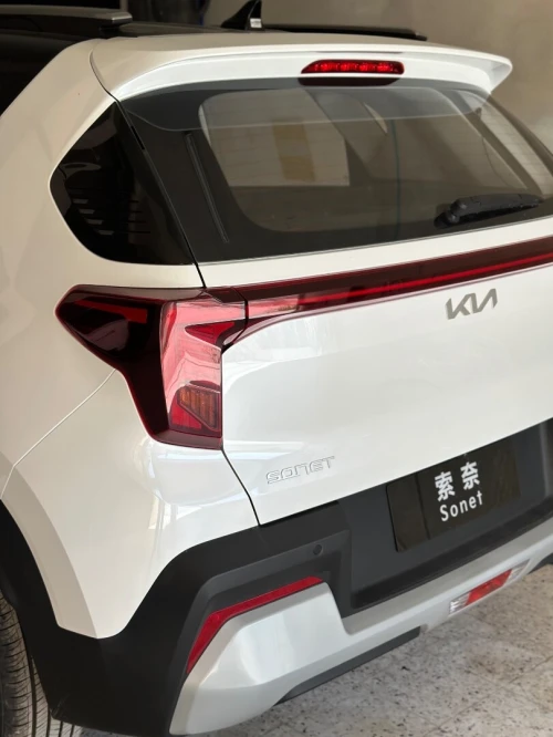 Kia Sonet 2025 Full options