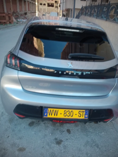 Peugeot 208 2022 Allure