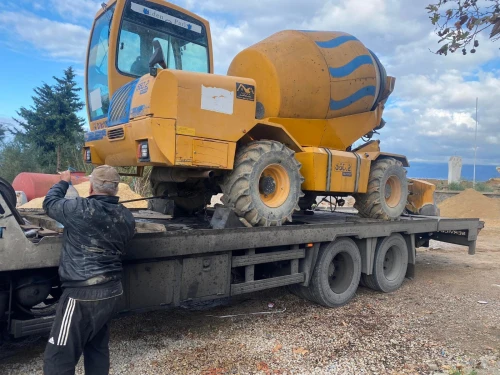 Fiori DB460 Carmix 2,5T Auto bétonnière 