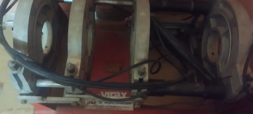 Machine à souder bout à bout