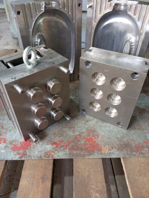 Fabrication de moules injection plastique matrice emboutissage 