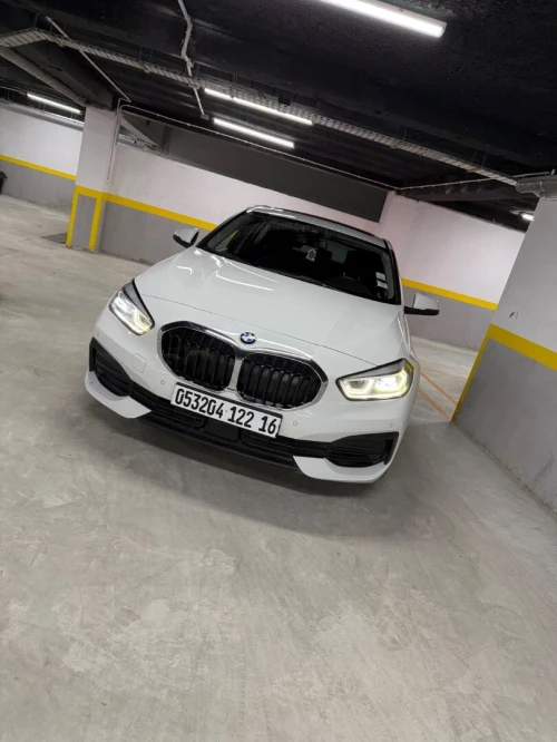 BMW Série 1 2022 