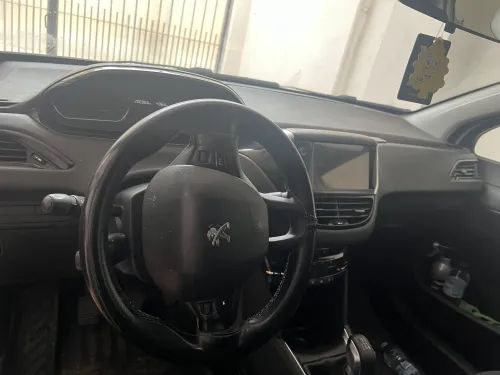 Peugeot 208 2014 Active
