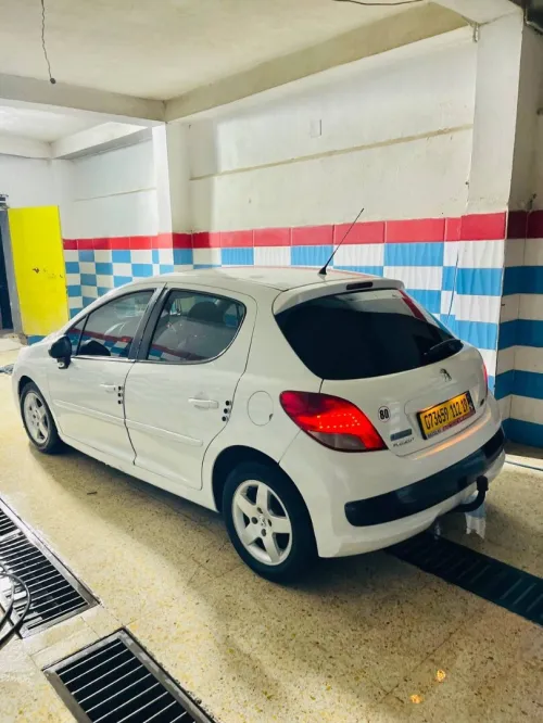 Peugeot 207 2012 207