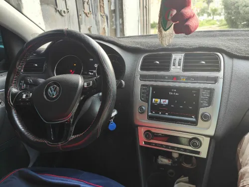 Volkswagen Polo 2016 Cara