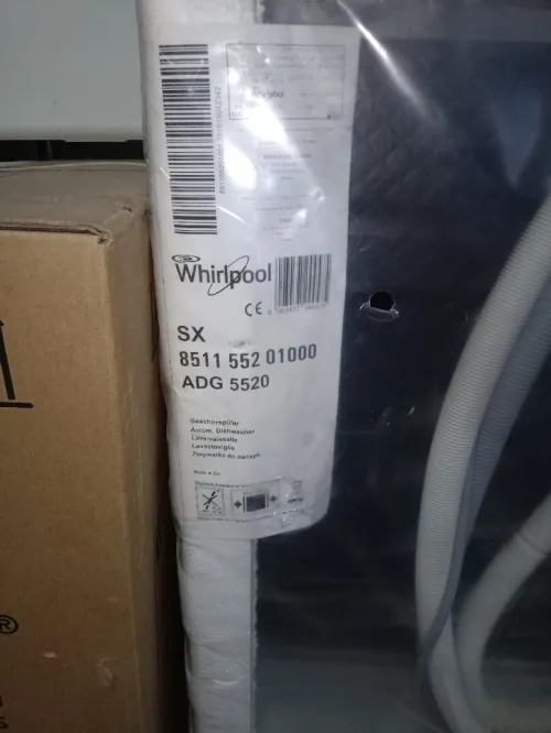 Lave vaisselle Whirlpool ADG5520 totalement intégrable