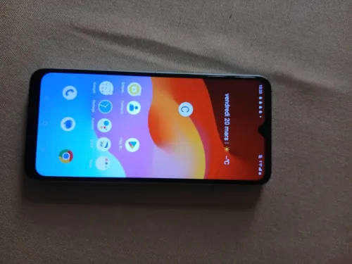 Realme C33  4+4-------128