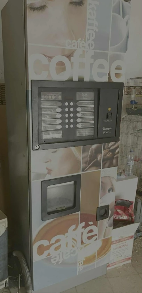 Distributeur automatique de boissons chaudes Necta Venezia