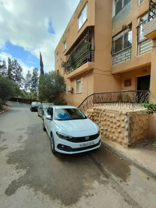 Location de voiture à toute allure 