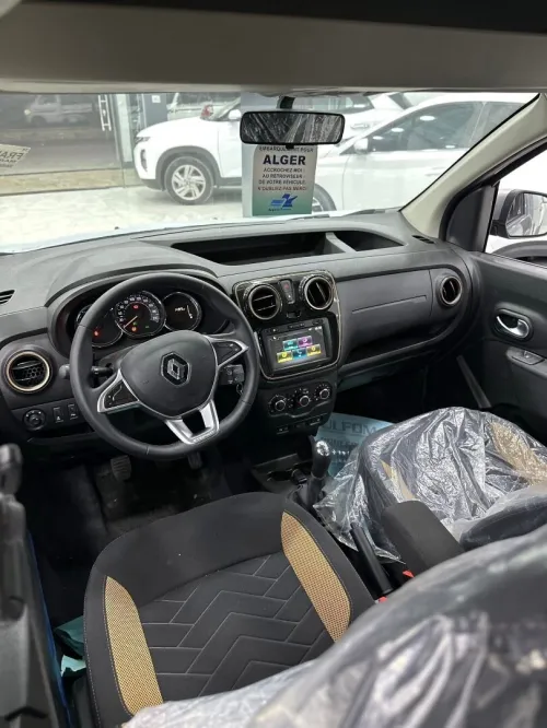 Renault Kangoo 2025 
