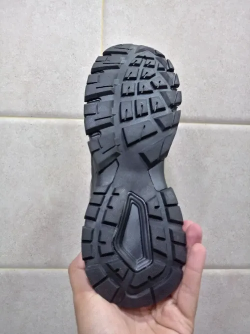 HOKA original P 44