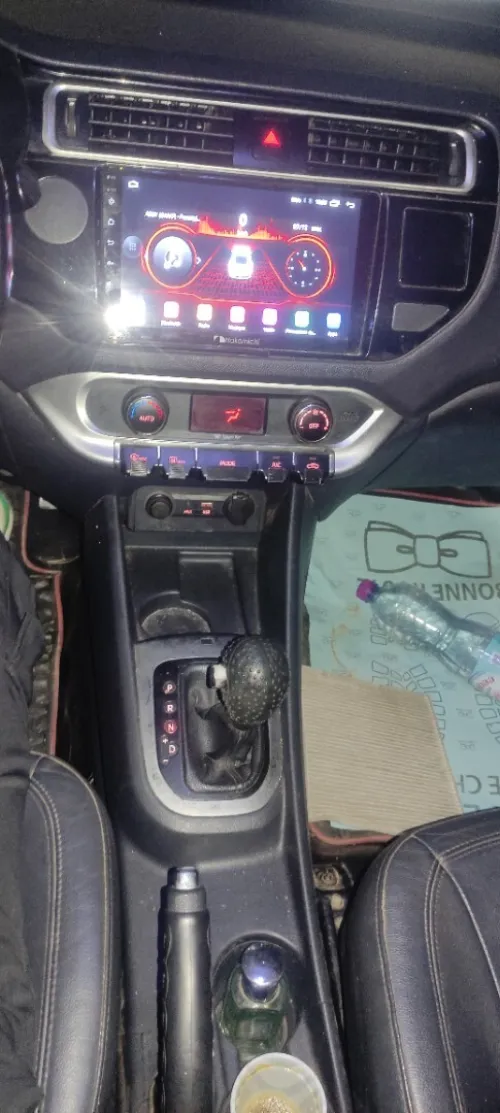 Kia Rio 5 portes 2015 Funny Facelift 
