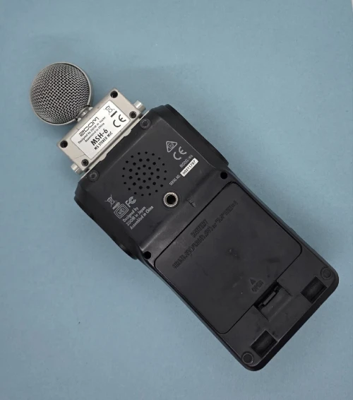 Zoom - H6