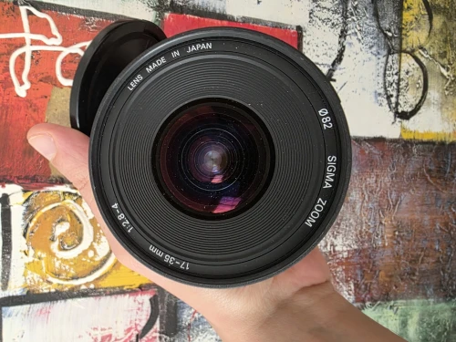 [Canon] Sigma Zoom 17-35mm F2.8-4 EX DG Aspherical.